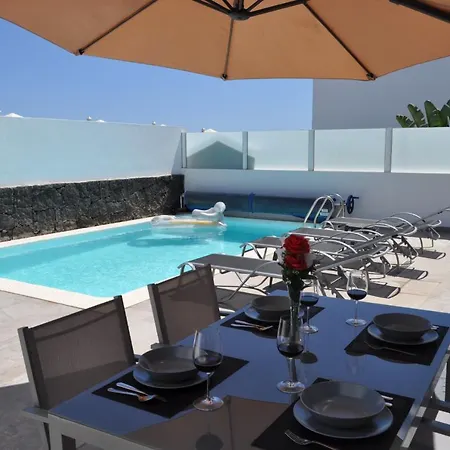 Castor * 普拉亚布兰卡